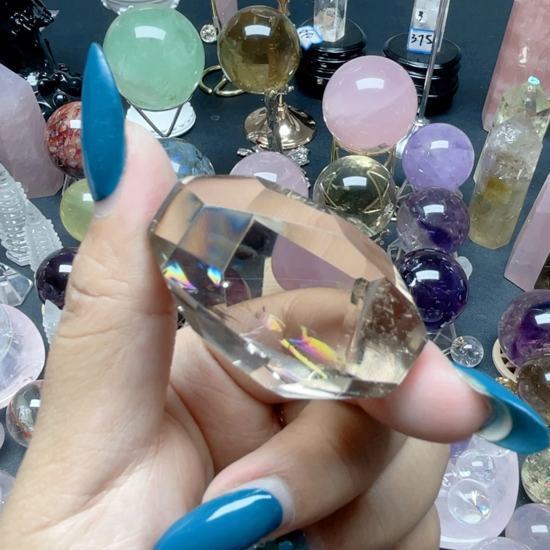 未镶嵌珠宝半成品水晶
