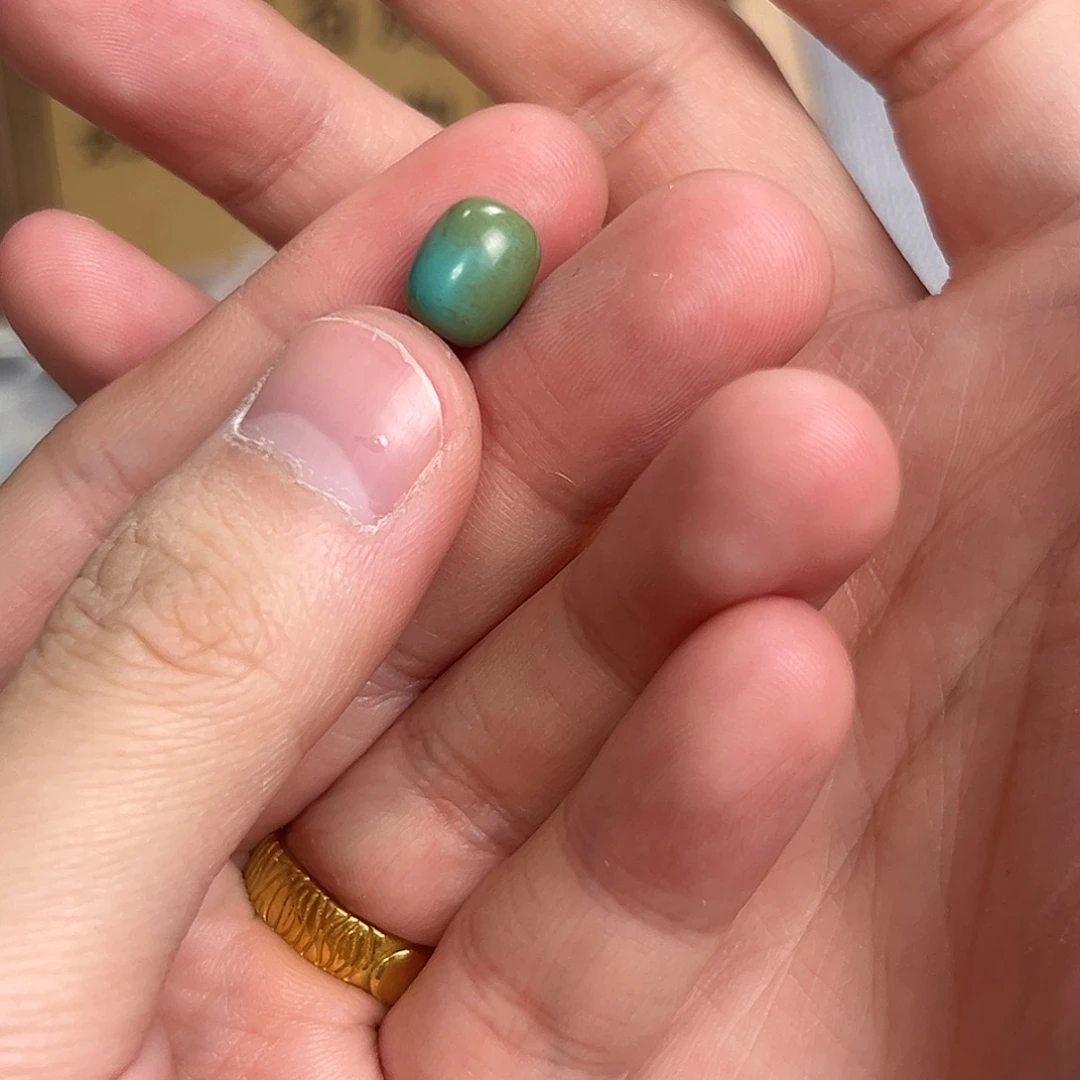 大***旭绿松石未镶嵌配饰