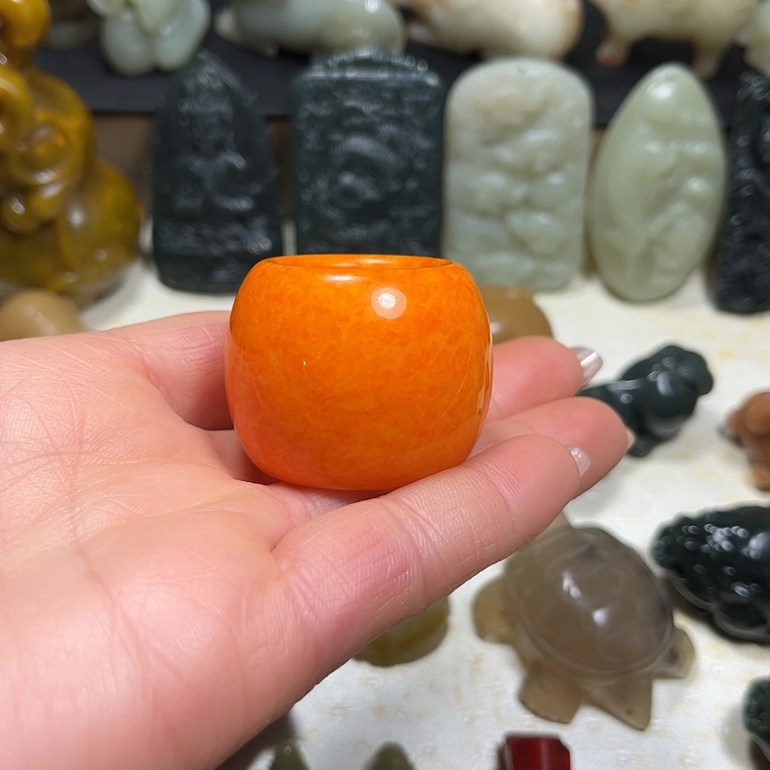 白玉菩提吊坠白玉菩提吊坠