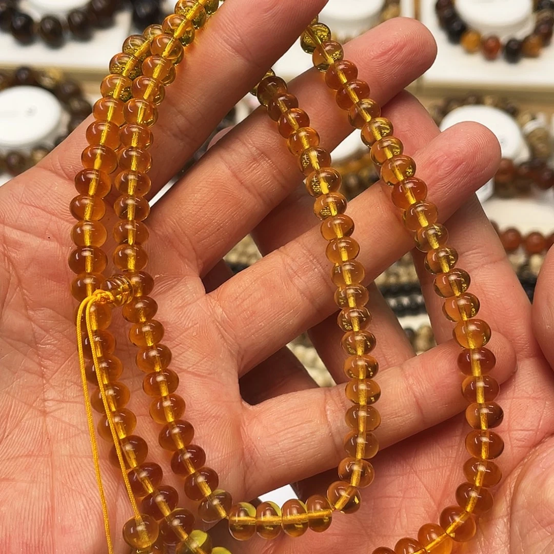 小***猫琥珀未镶嵌裸石七