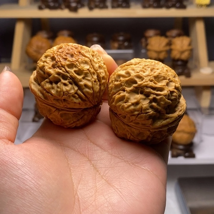 吊坠文玩核桃46老树霸王蟾Y06