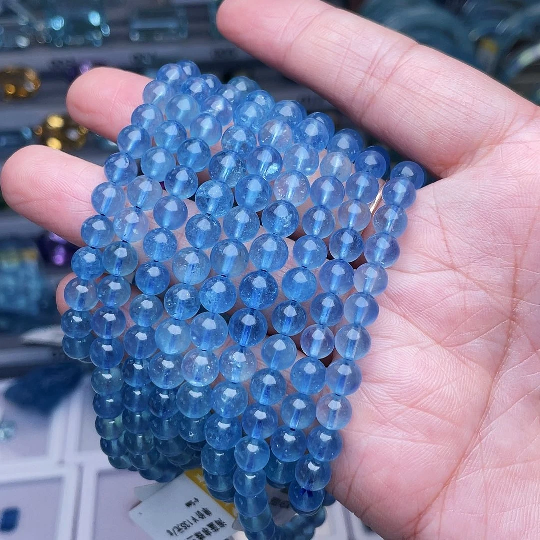 八*鱼海蓝三圈手串圣玛利亚色