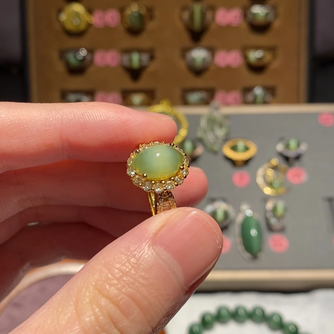 和田玉未镶嵌戒指