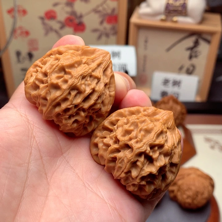 文玩核桃把件龙门涧全品  1号