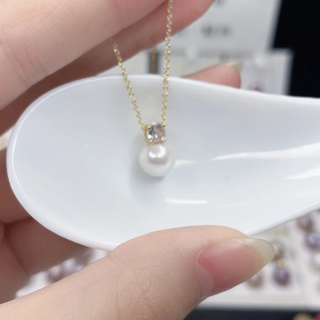 淡水珍珠吊坠(赠链)合金