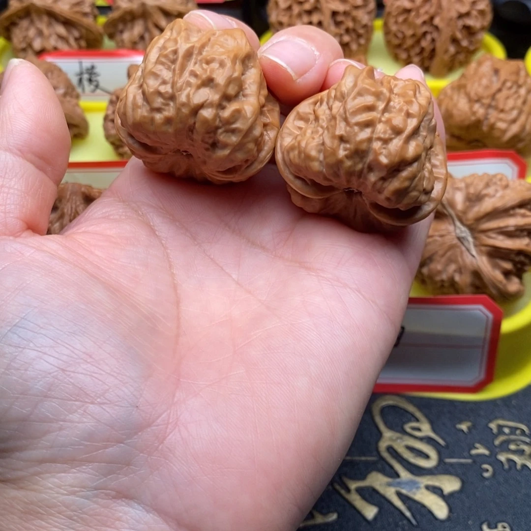 吃***有吊坠文玩核桃蛤蟆头