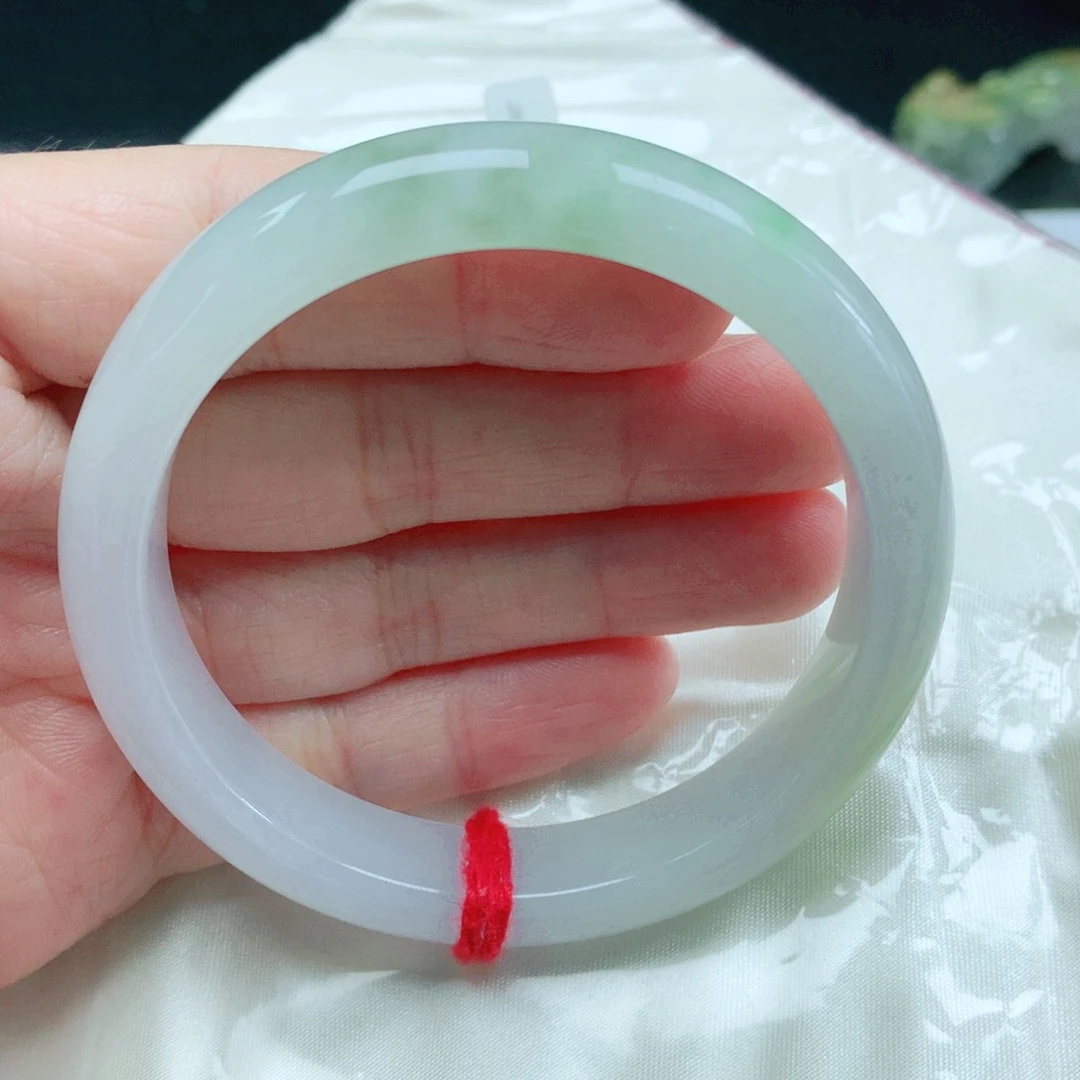 未镶嵌手镯翡翠55