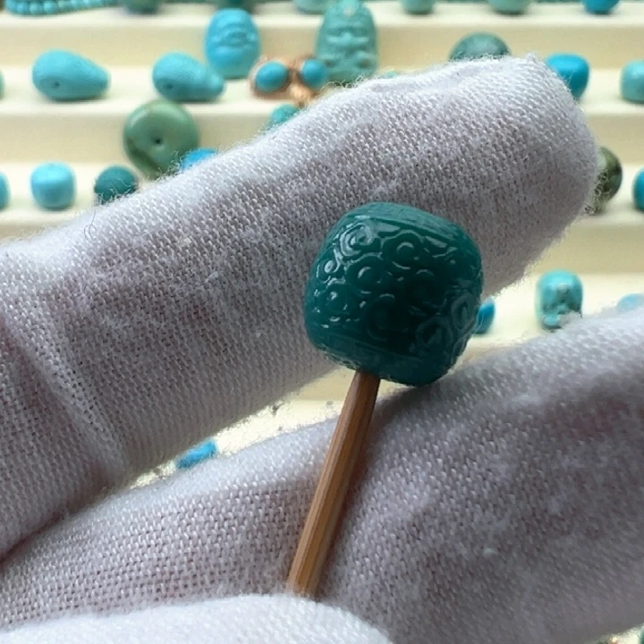 绿松石未镶嵌珠宝奇石10.4