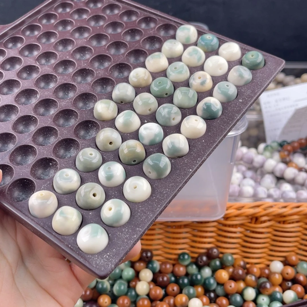 白玉菩提吊坠?****?c 14mm/35/花皮