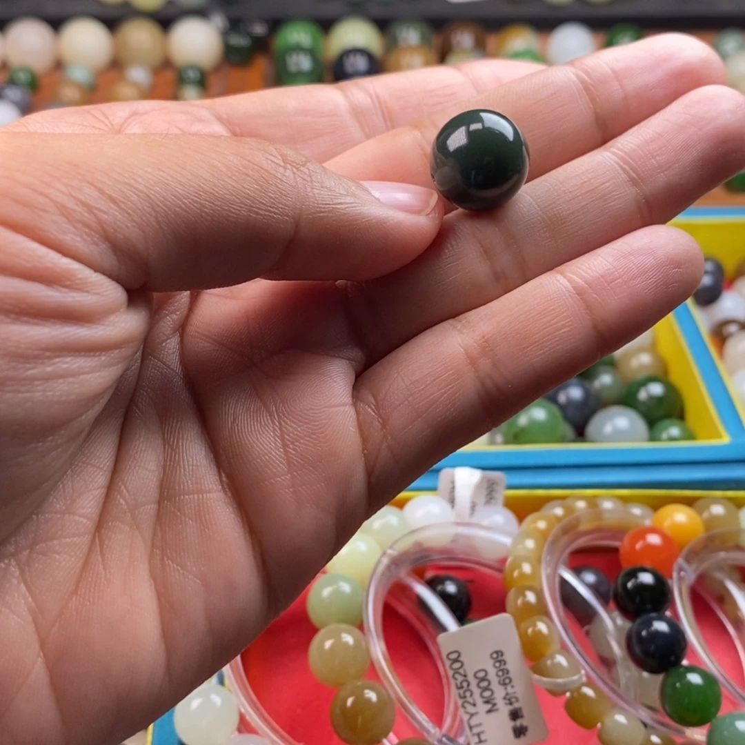 和田玉未镶嵌珠宝奇石卡14青玉y