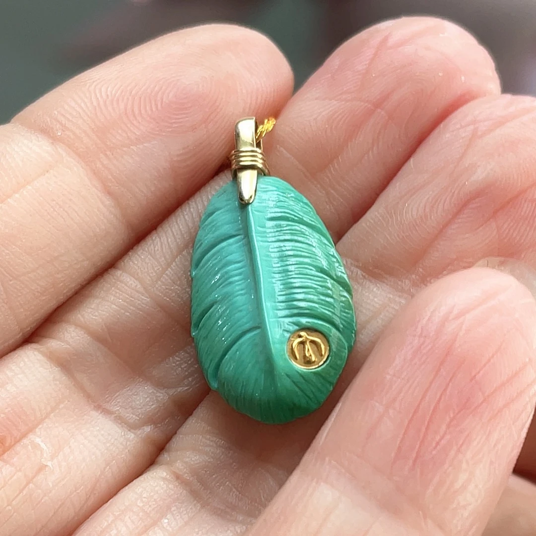 18K金镶嵌绿松石颈饰