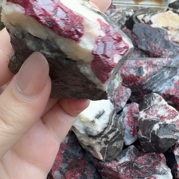 用***天然辰砂朱砂毛料2