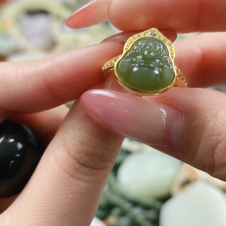 未镶嵌和田玉挂件