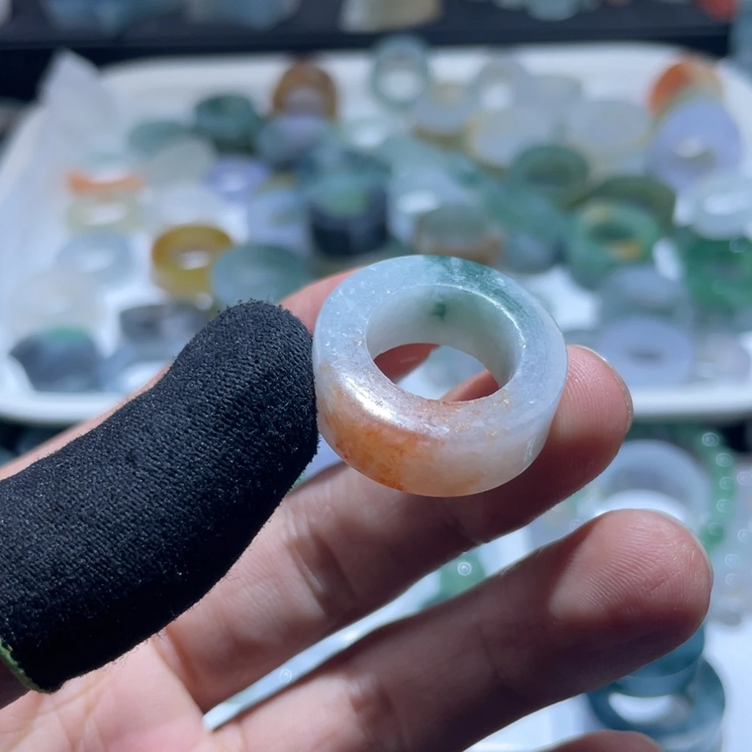 定制翡翠未镶嵌天然翡翠