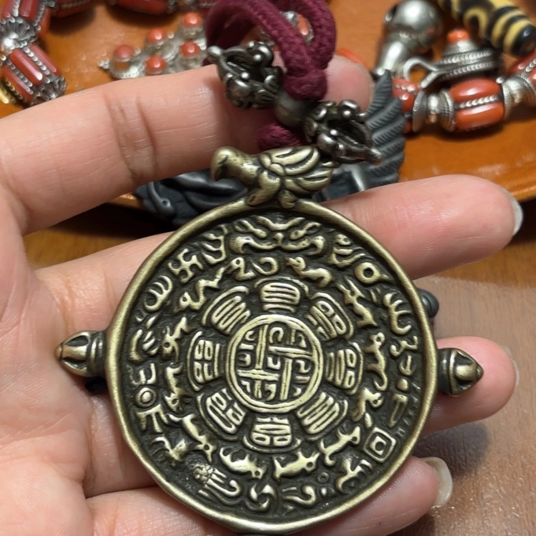铜星月菩提吊坠项链