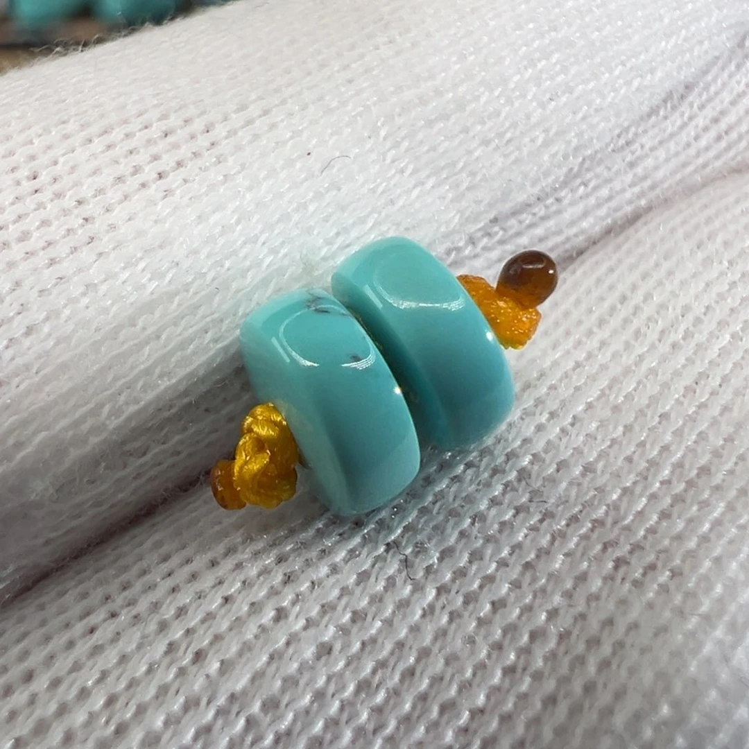 绿松石配饰未镶嵌