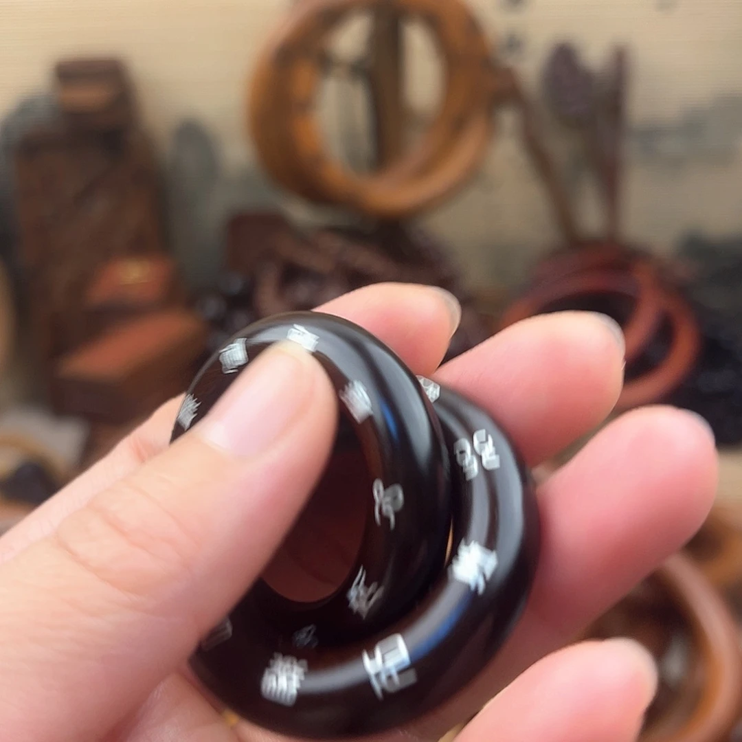 2.5内径枣木镶银双面乾坤圈