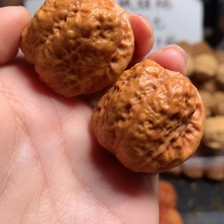 文玩核桃吊坠大理蛤蟆头42尺寸