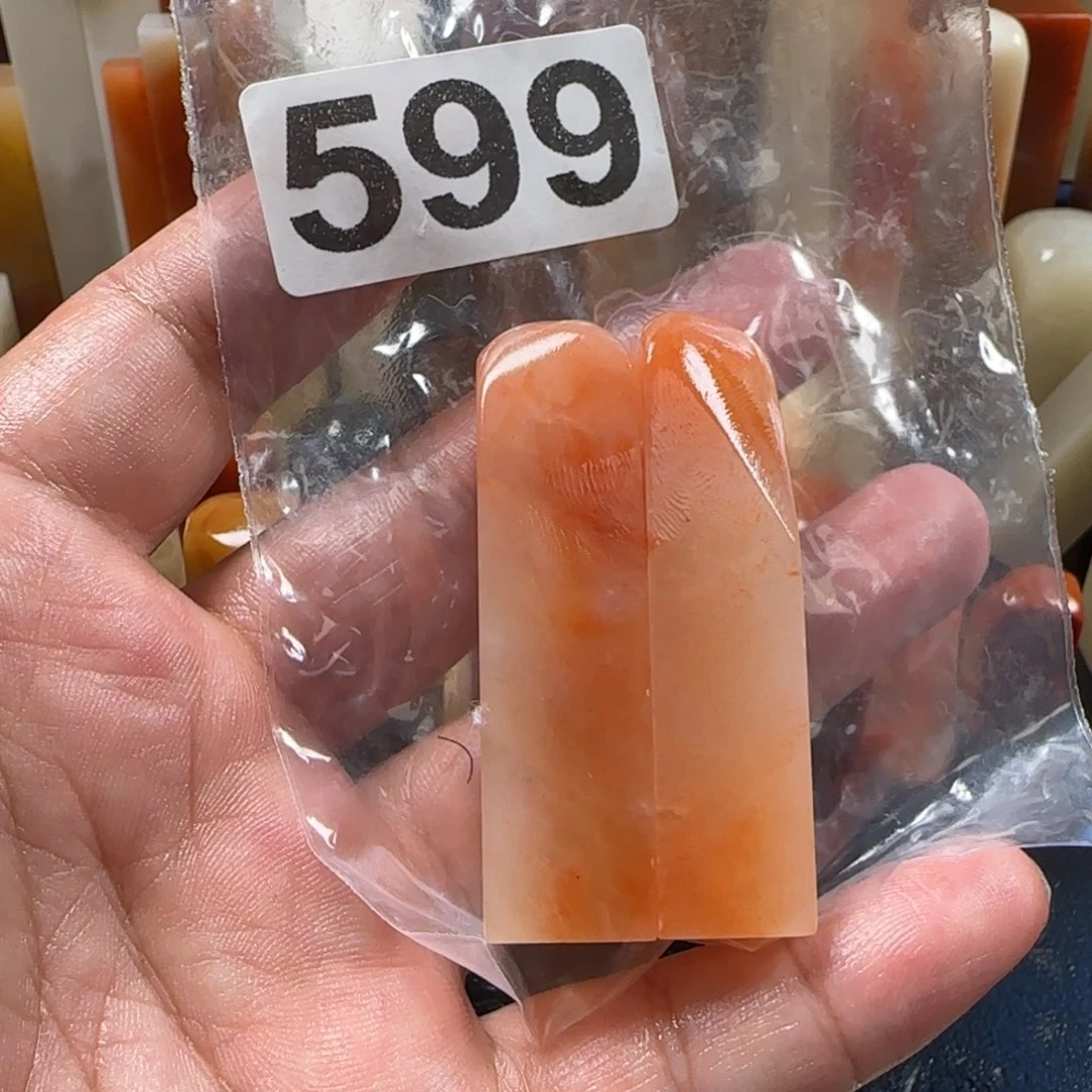 D***R老挝石老挝