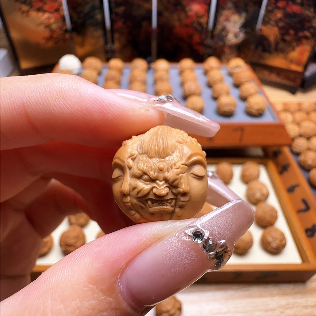 猴头核桃吊坠刀**入新一念佛魔