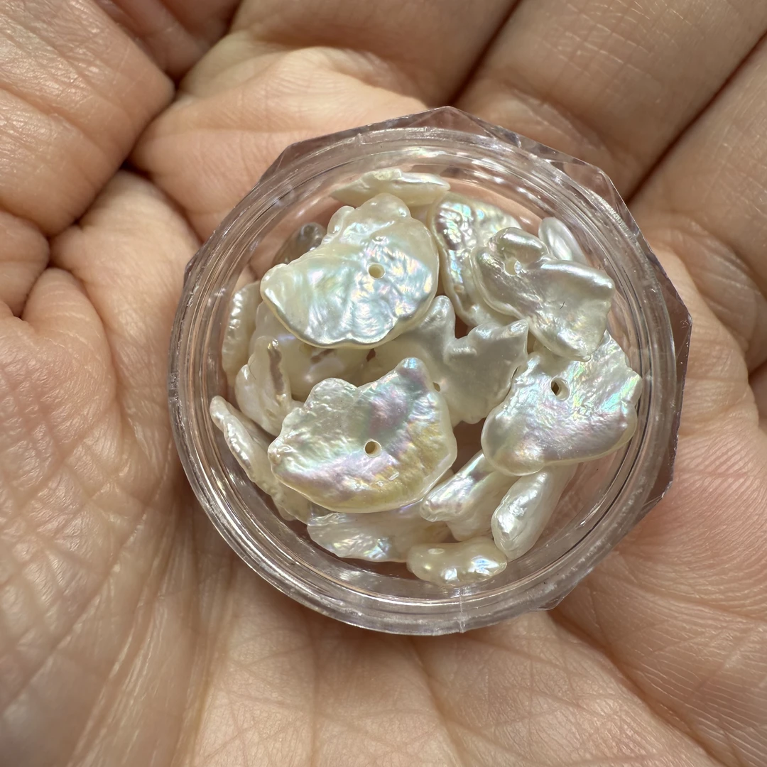 店铺满50包邮 新品 一罐20颗 大小混装 花瓣巴洛克 美甲饰品