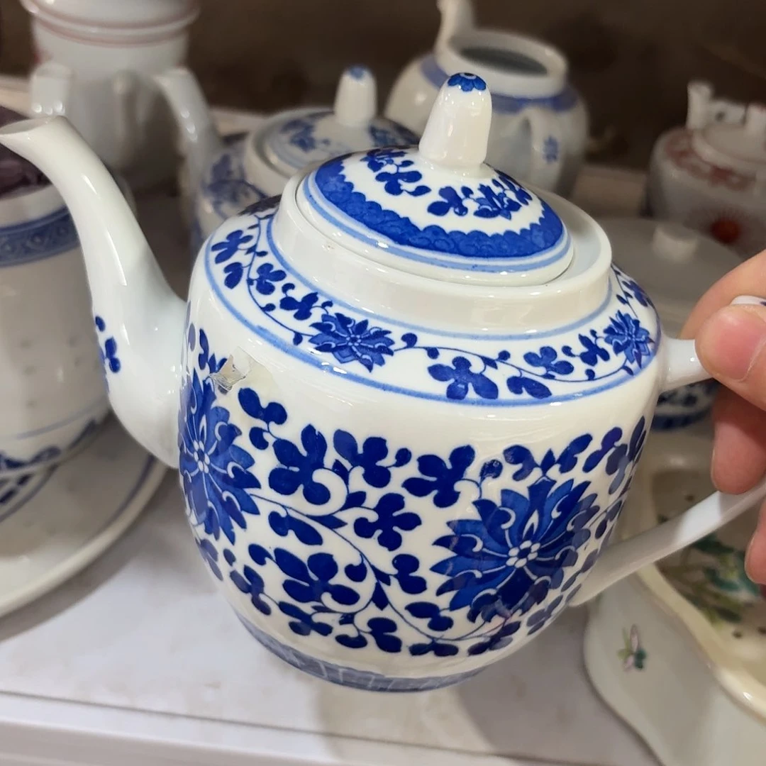 景德镇现代陶瓷用品