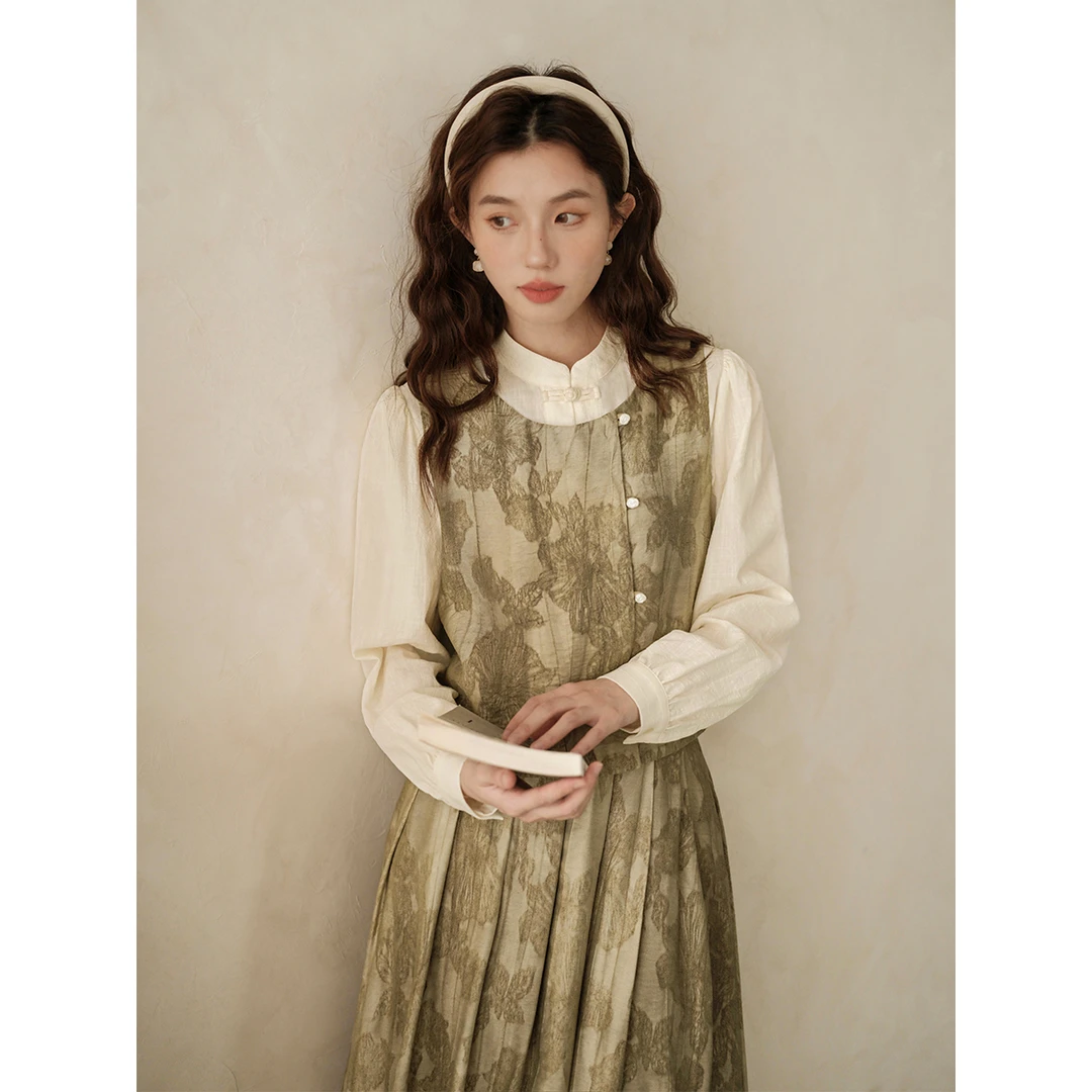 木易易 新中式套装女2025新款早秋禅意复古小个子马甲三件套