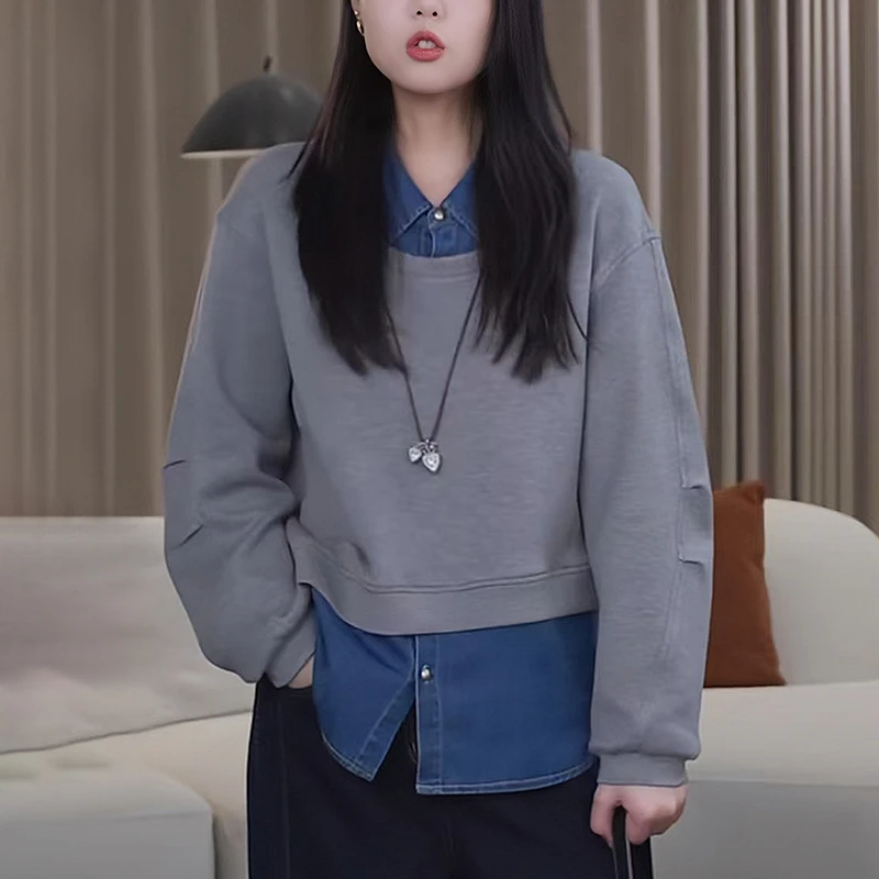2025秋季新款女灰色假两件卫衣爆款时尚减龄宽松显瘦牛仔拼接上衣