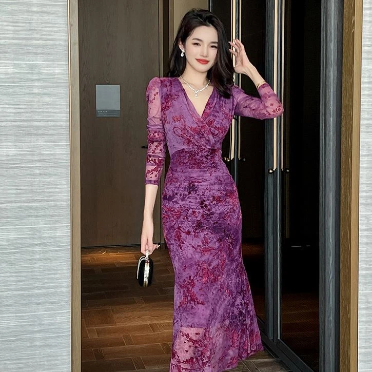 【十六大促】早春装新款法式V领织绒碎花修身显瘦网纱连衣裙30570