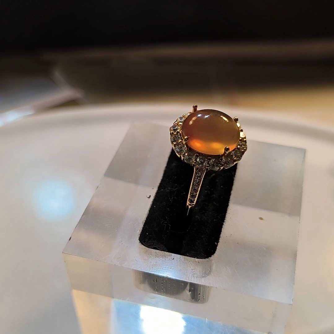 会***鼠石英岩玉未镶嵌戒面