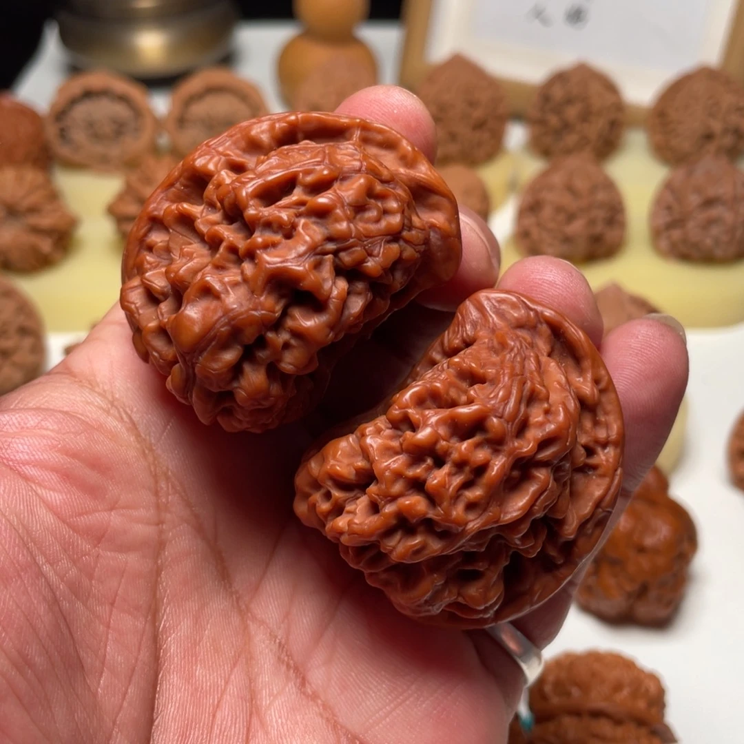 吊坠文玩核桃座山雕