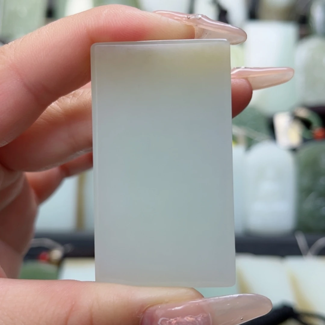 【闪购商品】颈饰未镶嵌和田玉