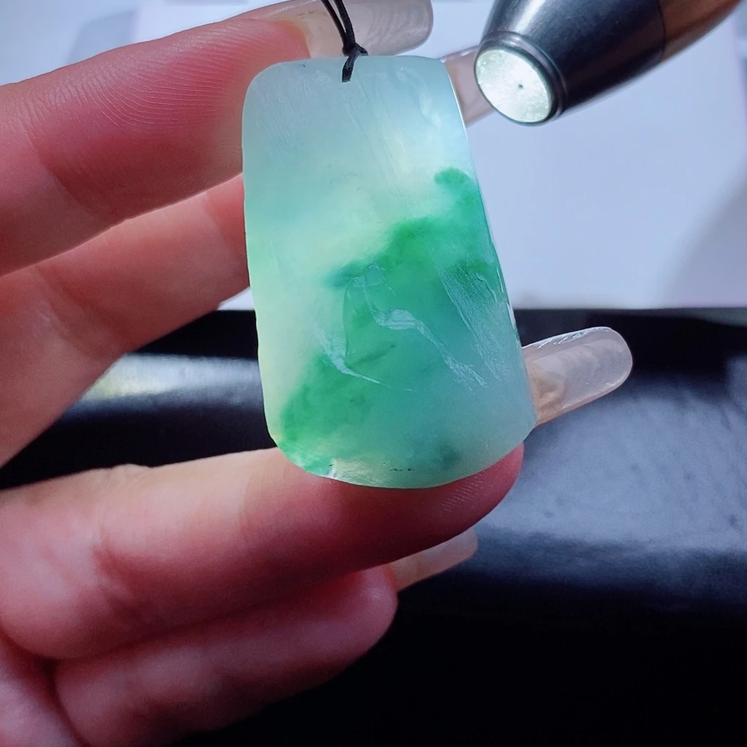 定制翡翠未镶嵌翡翠
