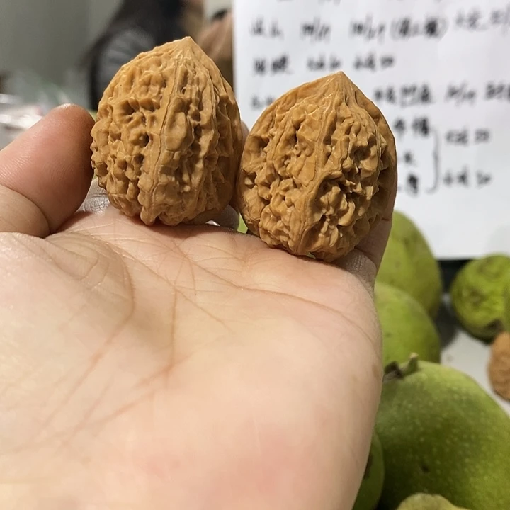 文玩核桃吊坠小西北31