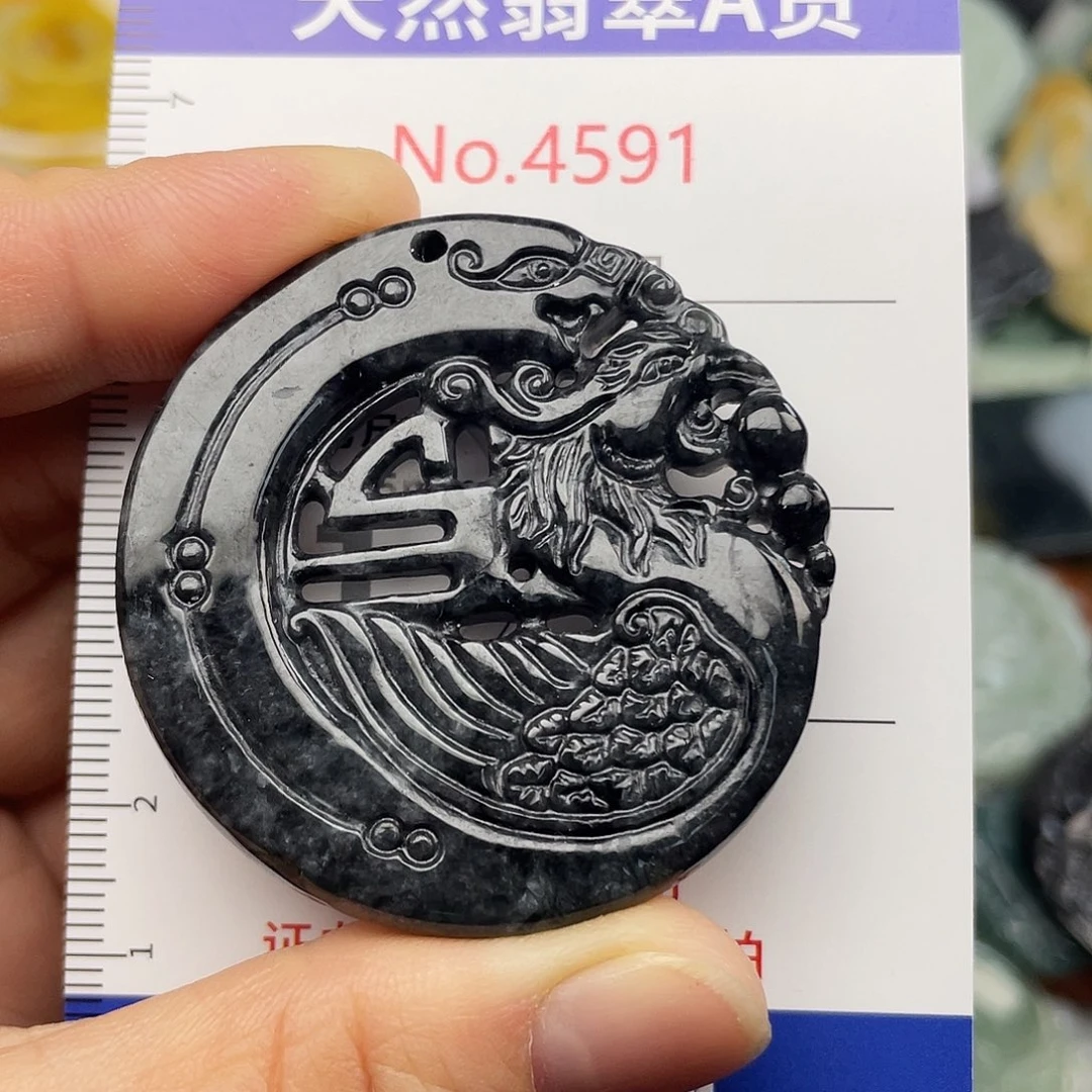 翡翠未镶嵌挂件4591
