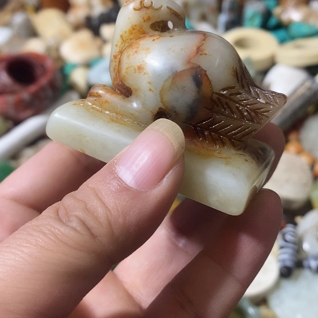 和田玉（糖玉）未镶嵌挂件