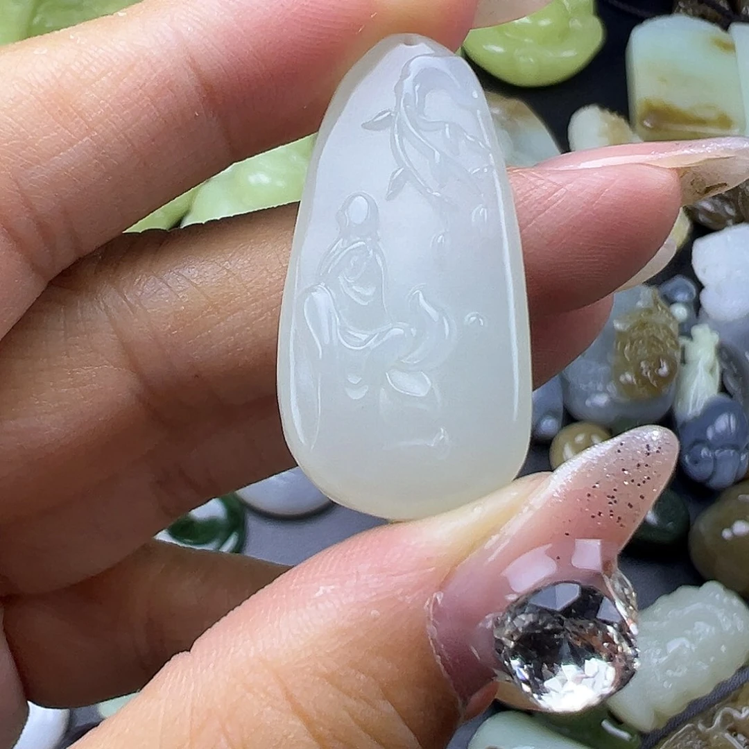 和田玉未镶嵌吊坠(不含链)