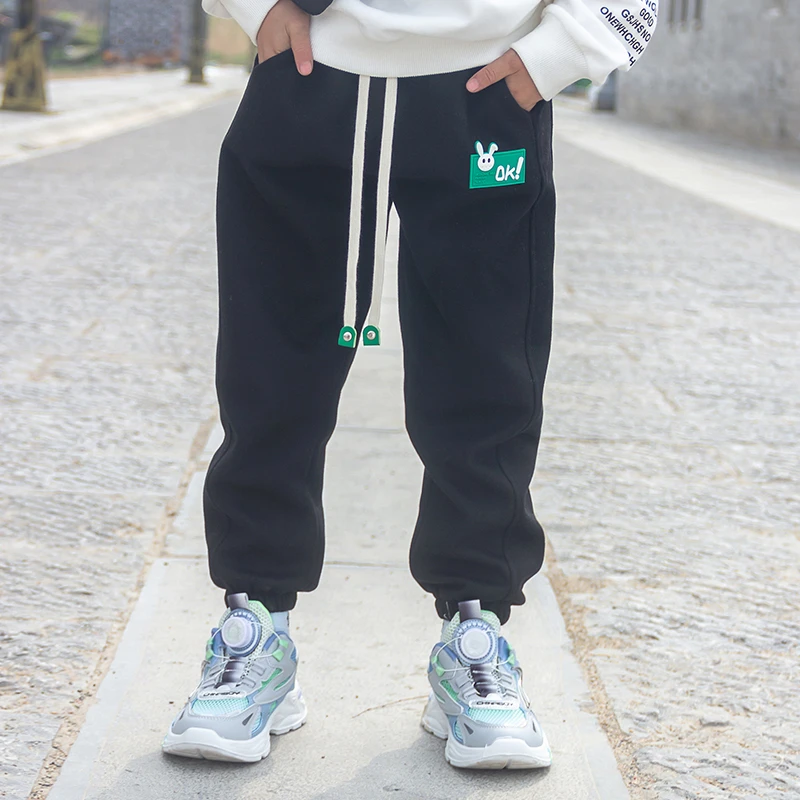 儿童春秋运动裤3-12岁休闲裤中大童百搭卫裤男女童时尚百搭束脚裤