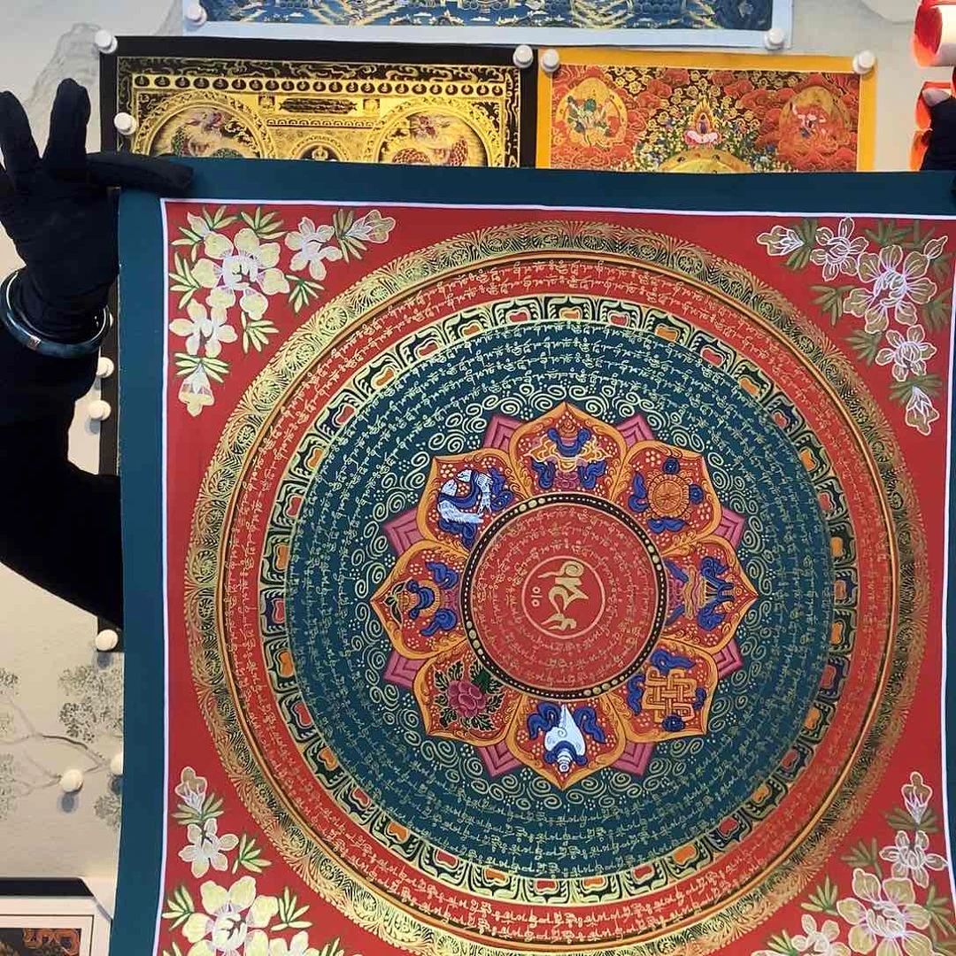 卷轴画纯手绘六字真言唐卡50厘米左右