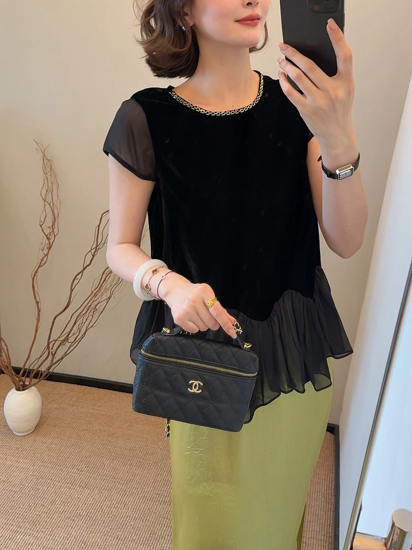 老赵服饰 时尚娃娃衫钉珠圆领雪纺荷叶边下摆短袖上衣21AU3763