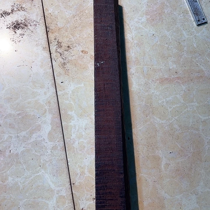 鸿***檀香紫檀（小叶紫檀） 印度小叶紫檀琴料