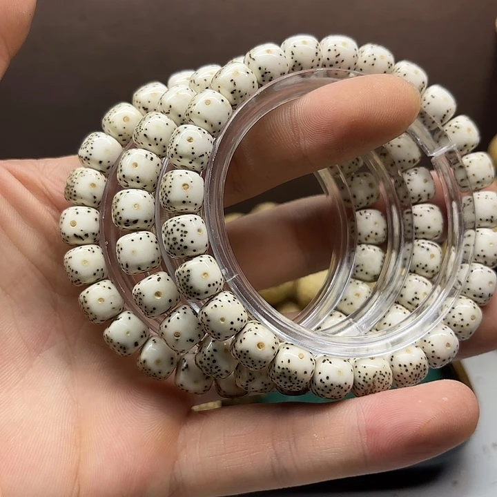 星月菩提手串F6。