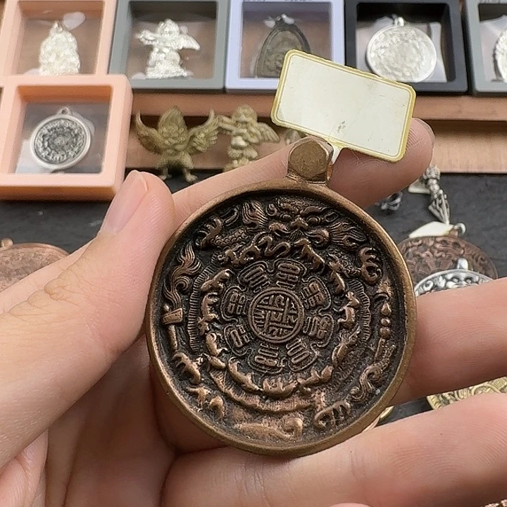 玉***龙合金类东西真好看真好看