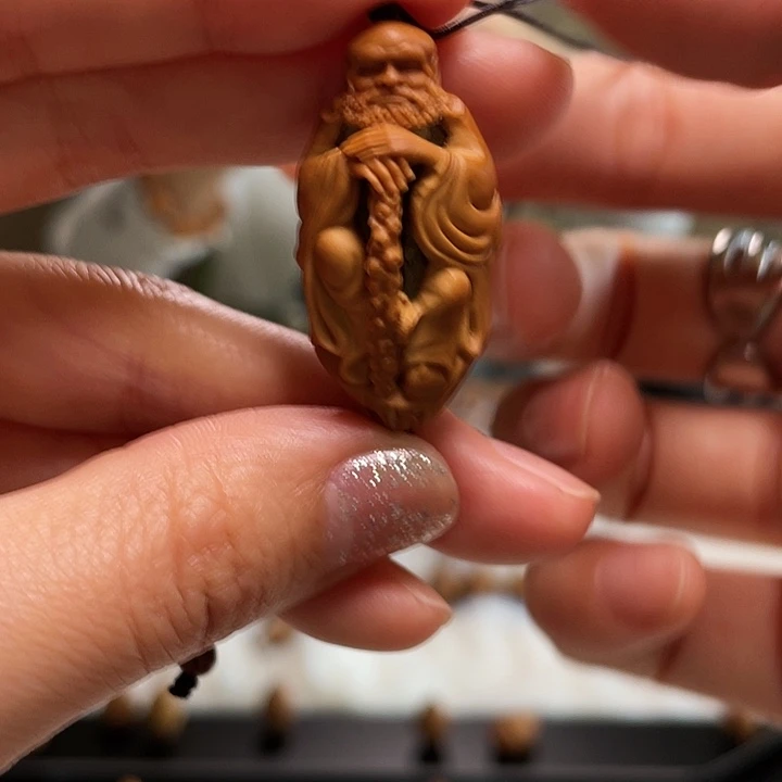 橄榄核吊坠橄榄核