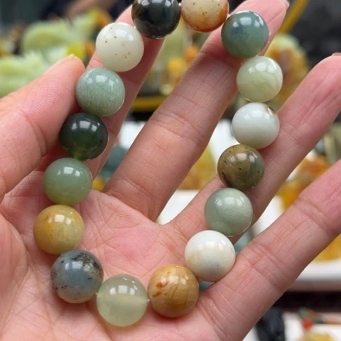 岫玉未镶嵌挂件手链