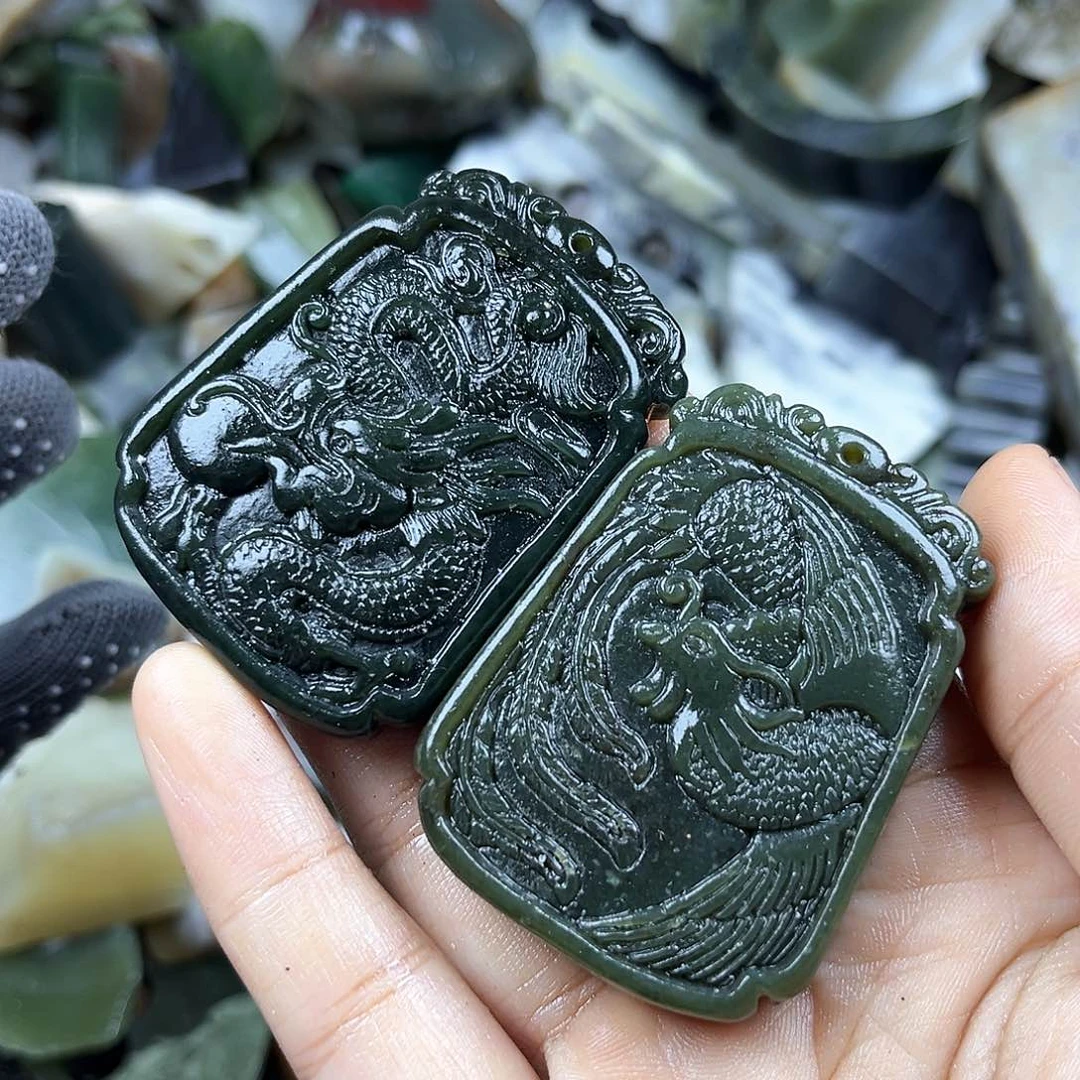 颈饰未镶嵌和田玉