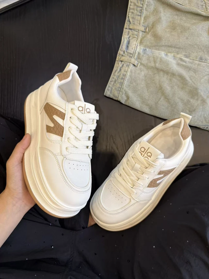 大金大码女鞋40-43增高舒适百搭小白鞋