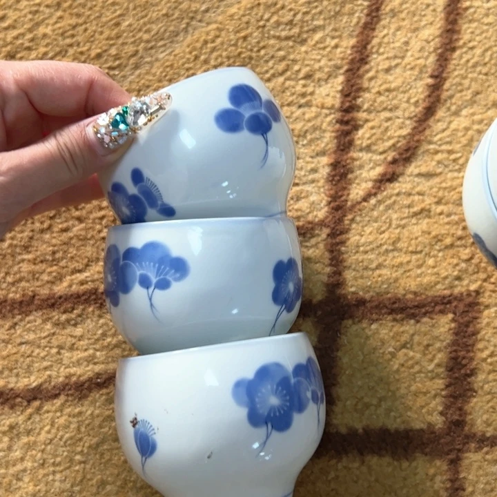 盖碗瓷器直播放漏中