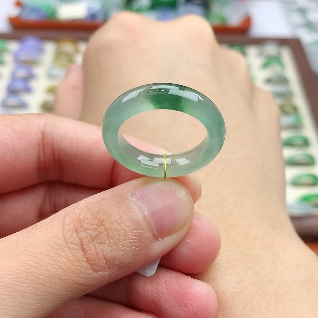 翡翠戒指未镶嵌18号