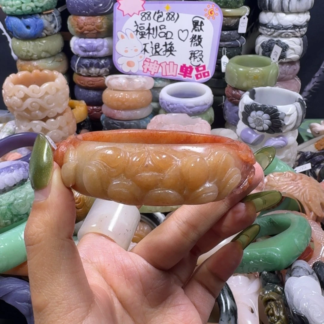 羽毛非金属81，62，微瑕不退换